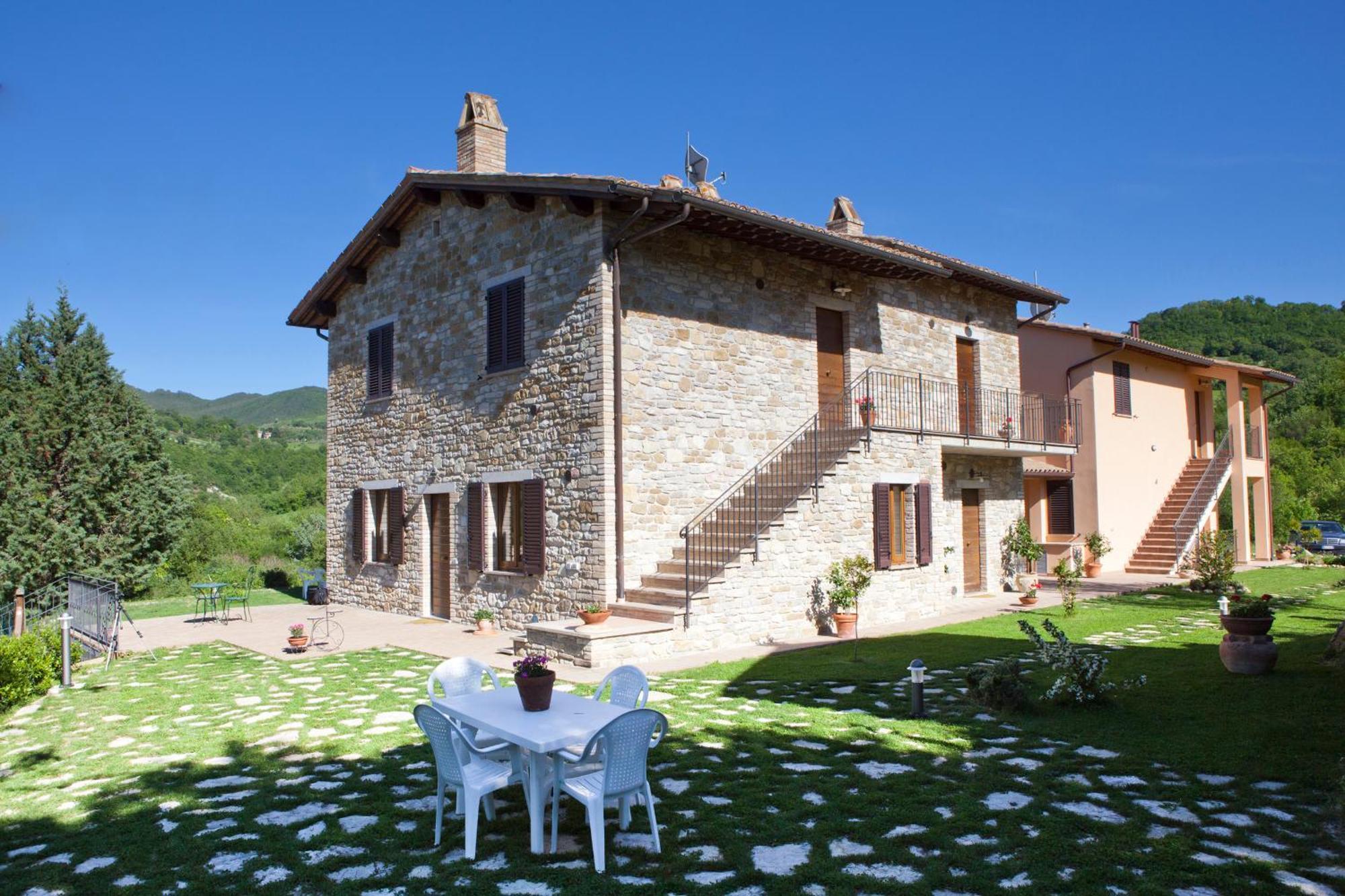 Relais Parco Del Subasio Villa Piano Delle Pieve Luaran gambar