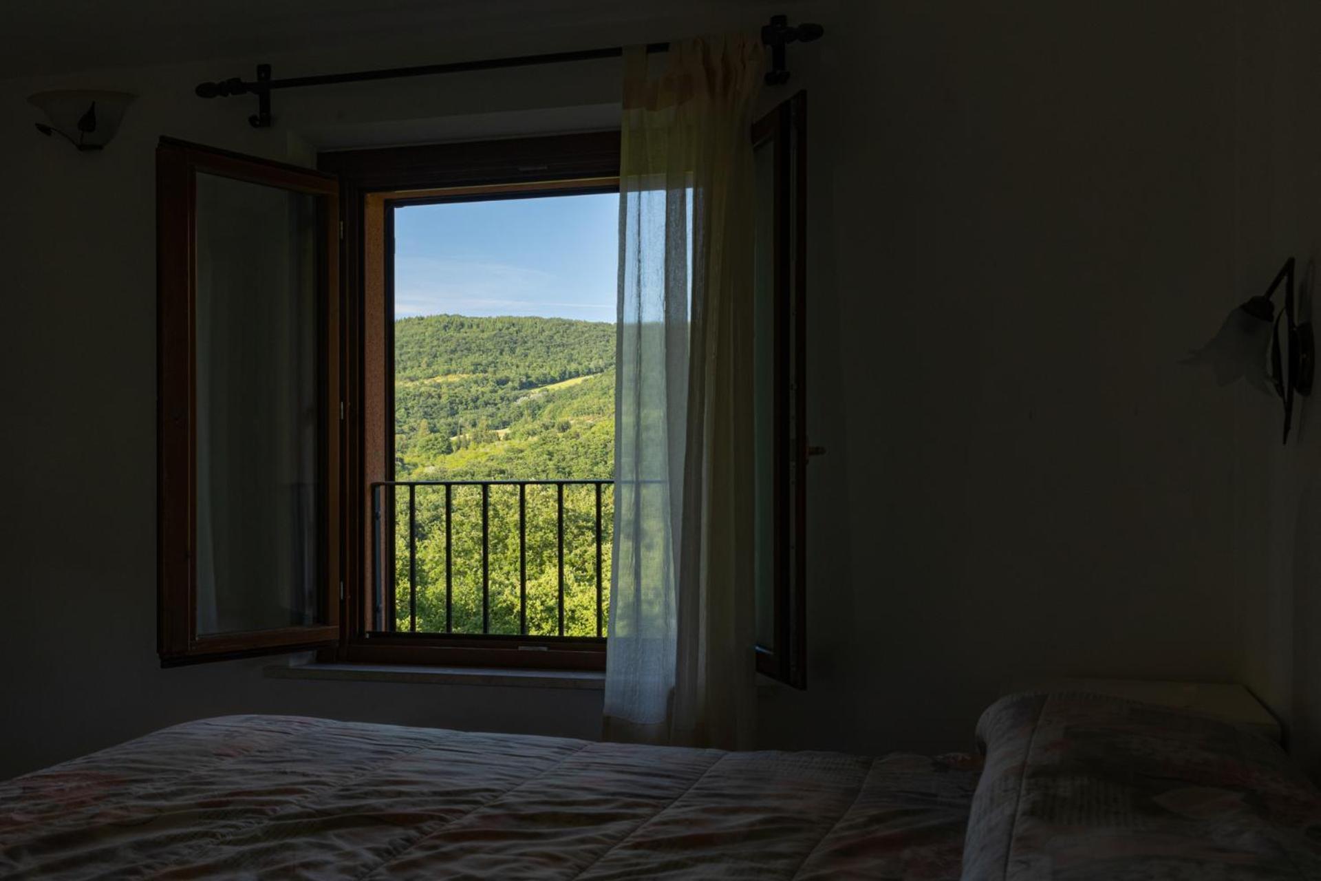 Relais Parco Del Subasio Villa Piano Delle Pieve Luaran gambar