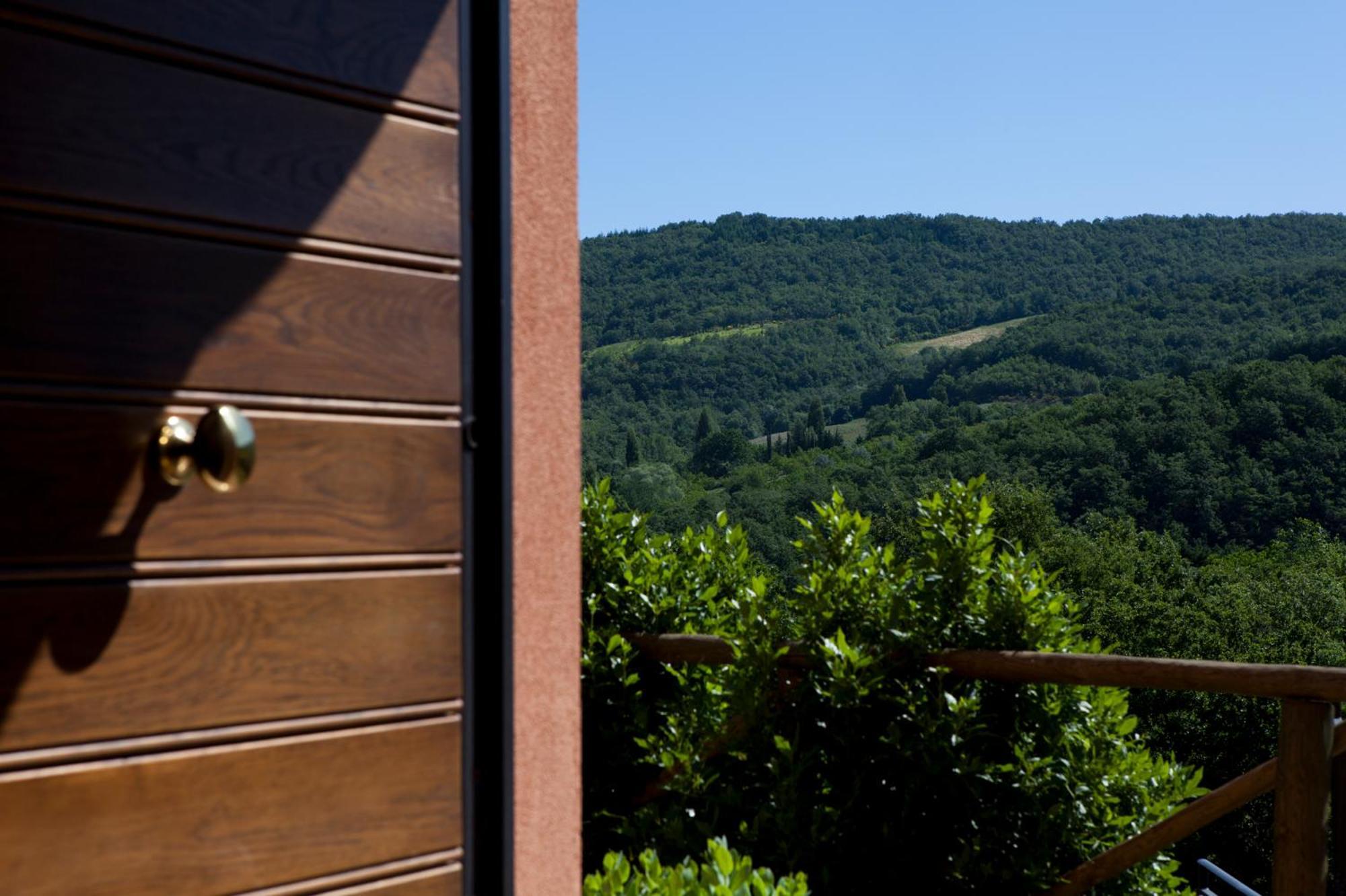 Relais Parco Del Subasio Villa Piano Delle Pieve Luaran gambar